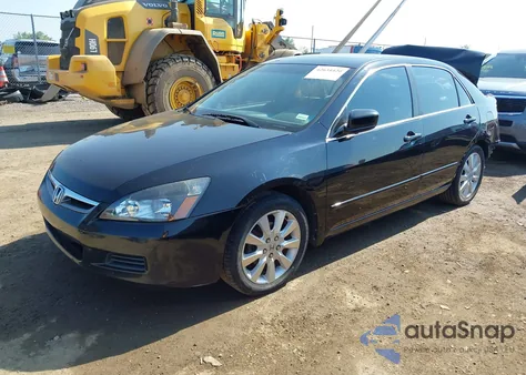 2007 Honda Accord 3.0 Ex z USA, uszkodzony, nr VIN 1HGCM66597A092822
